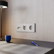 Розетка встраиваемая Voltum S70 с заземлением и защитными шторками, 16А, с USB, A+С, (кашемир) VLS040503 4