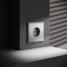 Розетка встраиваемая Voltum S70 с заземлением и защитными шторками, 16А, (сталь) VLS040205 3