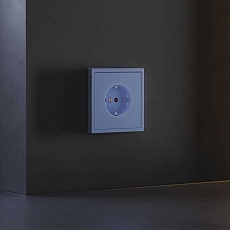 Накладка для розетки с заземлением и защитными шторками, S70 (деним) Voltum VLS000715 3