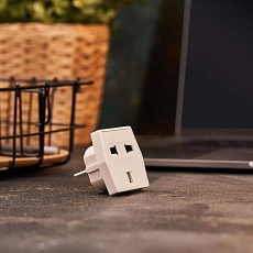 Адаптер сетевой (переходник) с универсальной на Евро вилку F/C2 «Квадрат» 10А б/з белый PROCONNECT (пакет БОПП 1 шт/уп.) 11-1011-9 1