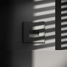 Розетка компьютерная встраиваемая Voltum S70 RJ45 кат.6, (титан) VLS060106 1