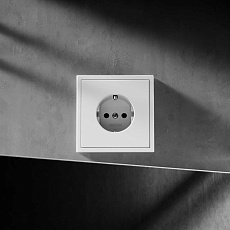 Рамка пластиковая Voltum S70 на 1 пост, (титан) VLS100106 1