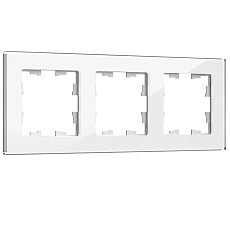 Рамка 3-постовая IEK Brite РУ-3-2-БрБ белая BR-M32-G-K01
